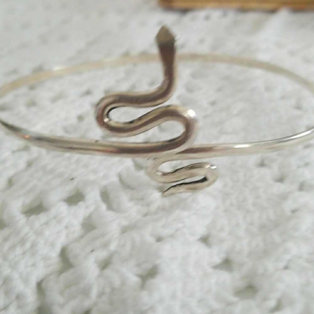 Sterling silver arm cuff - Picture 4 of 4